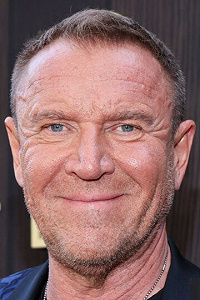 Ренни Харлин