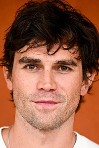 Кей Джей Апа