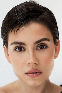 Поля Гонцаж